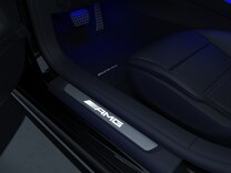 Mercedes-AMG SL Roadster AMG illuminated door sills with "AMG" lettering and with exchangeable cover