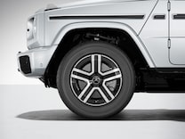 G-Klasse Winter-Paket Plus mit 45,7 cm (18") Winter-Kompletträdern