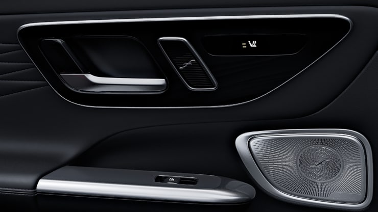 Burmester&reg; 3D-Surround-Soundsystem 2