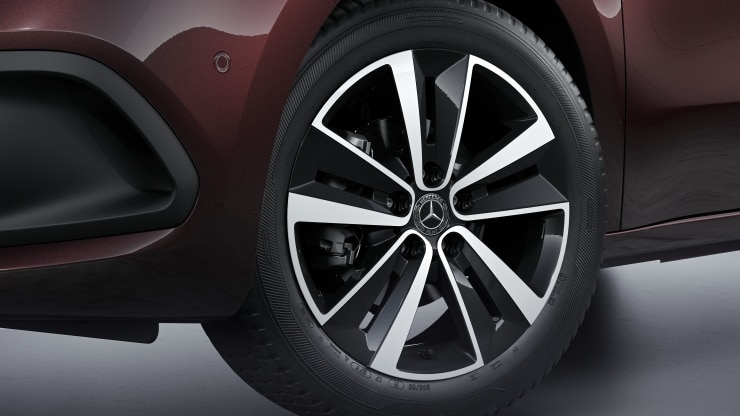 43&comma;2 cm &lpar;17''&rpar; LM-R&auml;der im 5-Doppelspeichen-Design 1