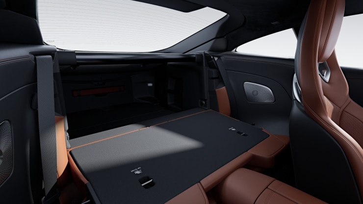 Fondsitze mit umklappbaren Sitzlehnen Bild 1