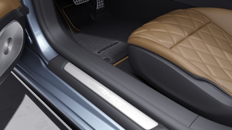 MANUFAKTUR Fu&szlig;matten Hochflor mit gesticktem AMG Schriftzug Bild 1