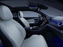 CLE Coupé Ambient lighting Plus