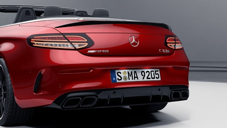 AMG Abrisskante auf Kofferraumdeckel in Carbon Bild 1