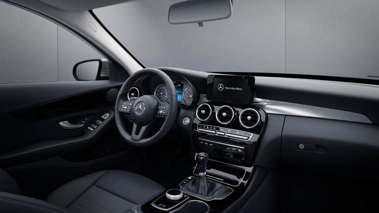 Serienausstattung Interieur Bild 1