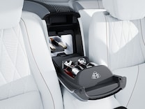 Mercedes-Maybach GLS Hűtődoboz