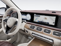 Mercedes-Maybach GLS Widescreen Cockpit