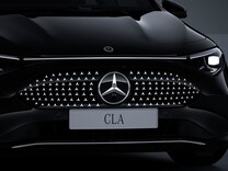 CLA Partially illuminated Mercedes star