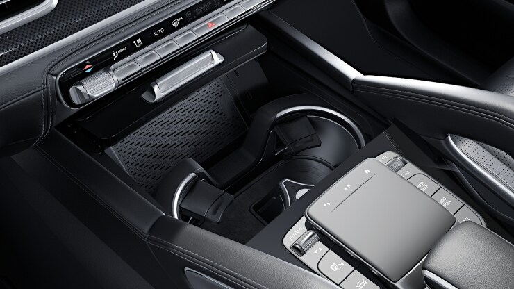 Serienausstattung Interieur 10