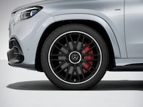 Mercedes-AMG GLS Red-painted brake calipers 