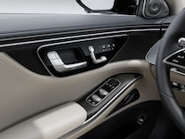 Trieda S Klimatizácia sedadiel pre vodiča a spolujazdca