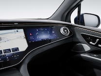 EQS SUV Hyperscreen MBUX