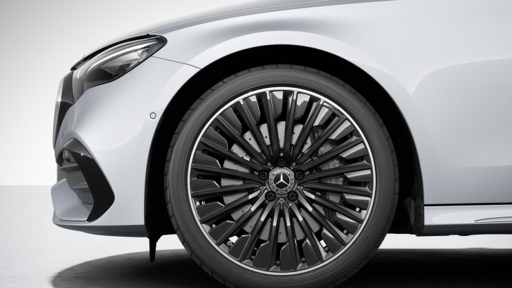 20" AMG Leichtmetallr&auml;der im Vielspeichen-Design Bild 1