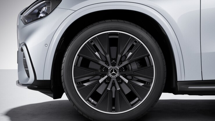 " Jantes alliage AMG 53&comma;3 cm &lpar;21""&rpar; &agrave; branches en Y optimis&eacute;es sur le plan a&eacute;rodynamique&comma; finition n Image 1