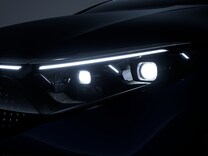 EQS 多光束智慧型數位頭燈含動態投影迎賓功能