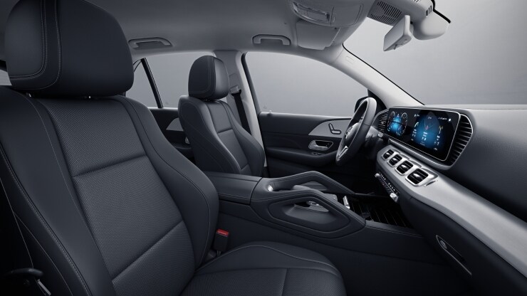 Serienausstattung Interieur 2