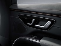 EQS SUV Fondsitze elektrisch verstellbar