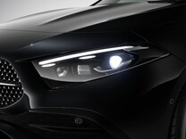 Clasa A Limuzină compacta MULTIBEAM LED