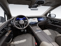 Mercedes-Maybach EQS SUV Hyperscreen MBUX