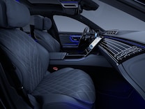 S-Class Active ambient lighting