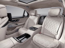 S-Class Saloon Long First-Class rear compartment
