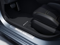 Mercedes-AMG Classe C Sedan Soleira iluminada AMG