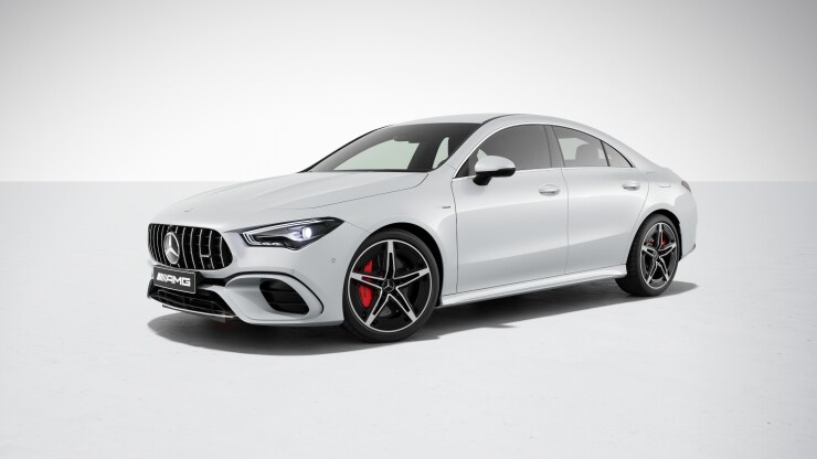 Serienausstattung Mercedes-AMG Bild 1