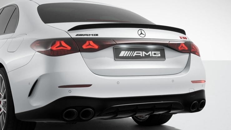 AMG Abrisskante auf Kofferraumdeckel in Carbon 1