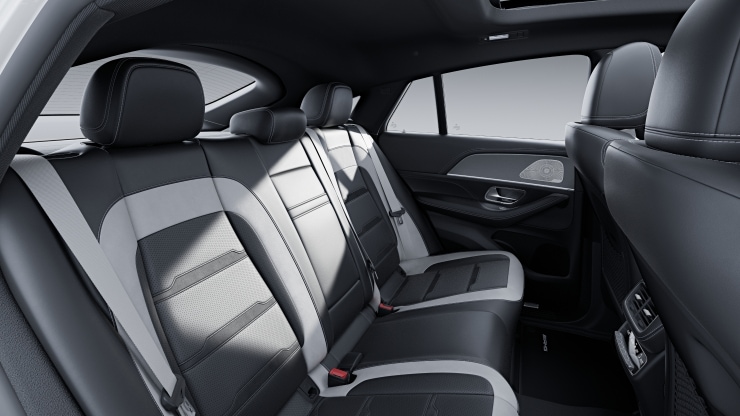 Serienausstattung für Mercedes-AMG GLE 63 S 4MATIC+ Coupé 9