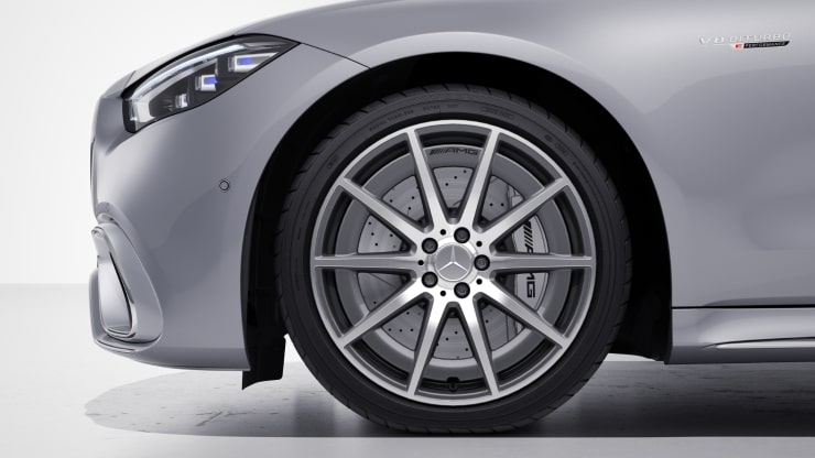 50,8 cm (20") AMG Leichtmetallräder im 10-Speichen-Design Bild 1