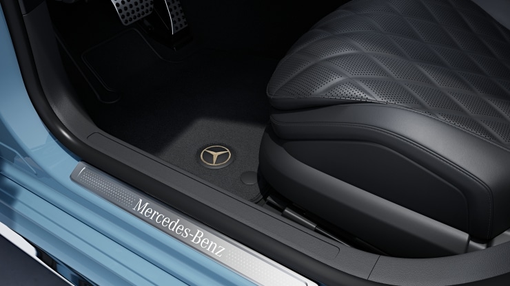Dywaniki podłogowe MANUFAKTUR z wysokim włosiem i haftowaną gwiazdą Mercedesa 2