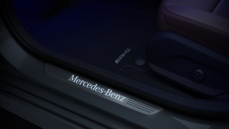 Einstiegsleisten mit "Mercedes-Benz" Schriftzug&comma; beleuchtet Bild 1