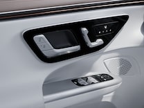 EQE SUV Memory package