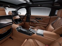 Mercedes-Maybach Klasa S Przedni fotel pasażera z możliwością regulacji przez pasażera siedzącego z tyłu