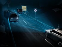 Mercedes-Maybach Klasa S Adaptacyjny asystent świateł drogowych Plus