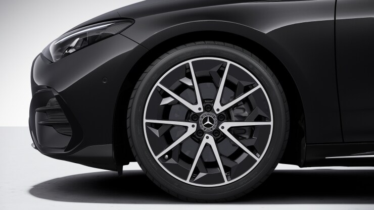 19" AMG Leichtmetallr&auml;der im 5-Doppelspeichen-Design Bild 1