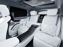 Mercedes-Maybach EQS SUV Tendine ad azionamento elettrico per i finestrini posteriori