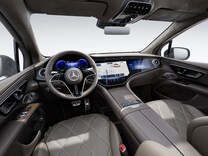 Mercedes-Maybach EQS SUV Hyperscreen MBUX
