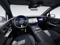 EQE SUV Hyperscreen MBUX