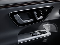 EQE SUV Système de sonorisation Surround Burmester®