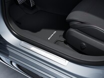 E-Class Estate AMG腳踏墊
