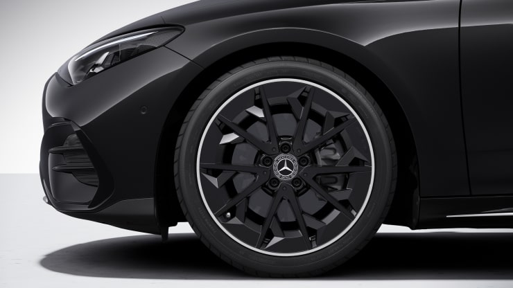 Jantes alliage AMG 19" à 5 doubles branches finition noir brillant/naturel brillant Image 1
