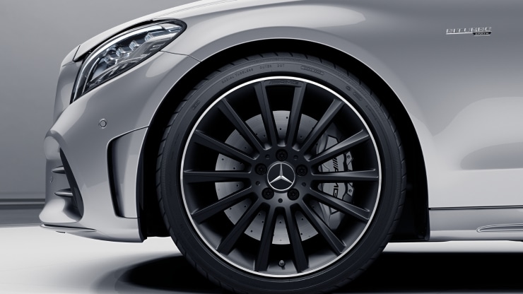 48,3 cm (19") AMG Leichtmetallräder im Vielspeichen-Design Bild 1