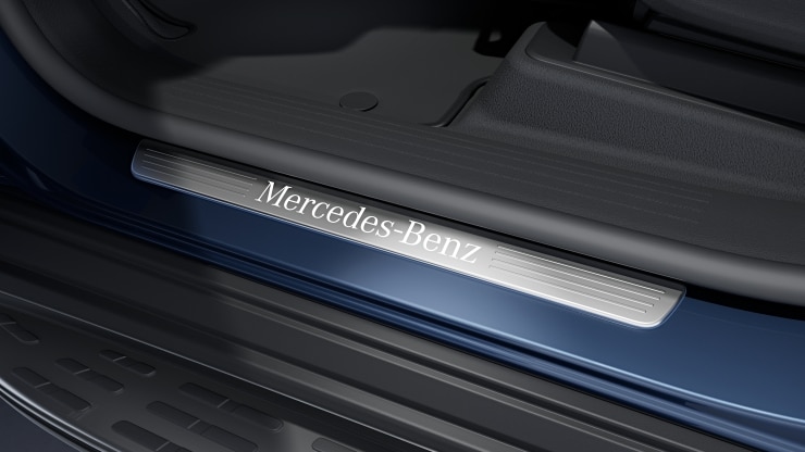 Einstiegsleisten vorn mit "Mercedes-Benz"-Schriftzug Bild 1