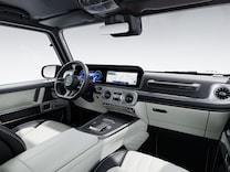 G-Class MANUFAKTUR instrument panel in two-tone nappa leather