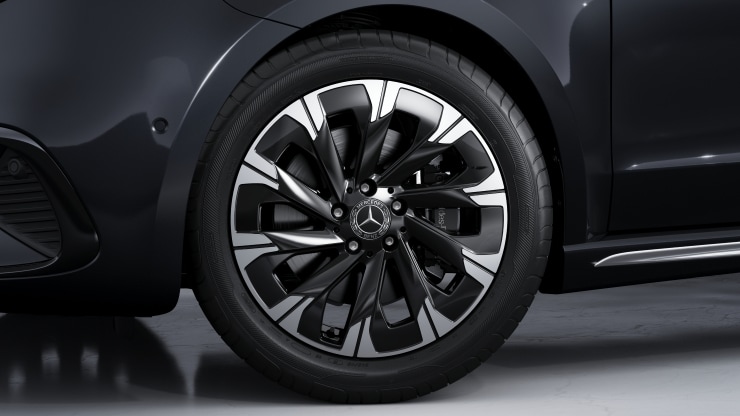 Bereifung 245/45 R18 Bild 1