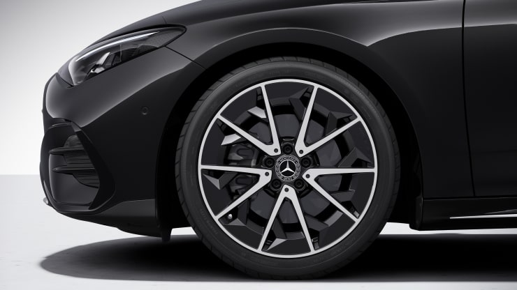 Jantes alliage AMG 19" à 5 doubles branches noir brillant/naturel brillant Image 1