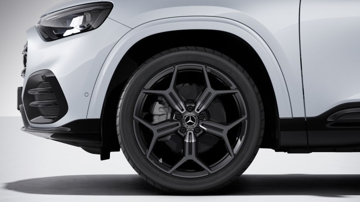 20" AMG Leichtmetallräder im 5-Doppelspeichen-Design Bild 1