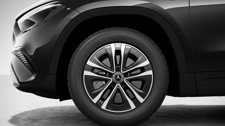Dotation de série pour Mercedes-Benz GLA 250 e avec technologie hybride EQ 5