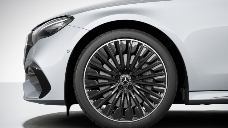 20" AMG Leichtmetallräder im Vielspeichen-Design Bild 1
